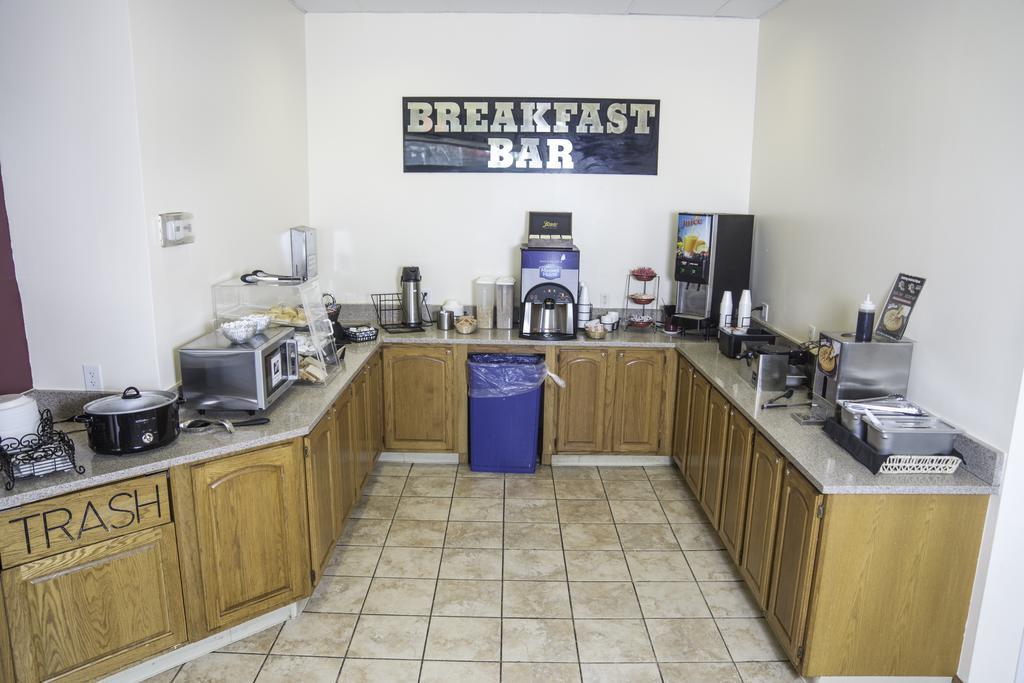 Americas Best Value Inn St. Louis / South Mehlville Esterno foto