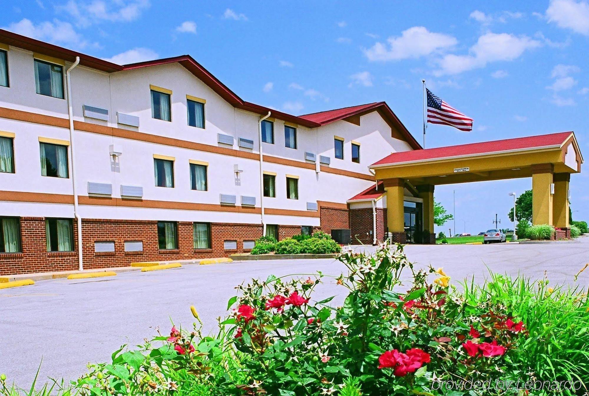 Americas Best Value Inn St. Louis / South Mehlville Esterno foto